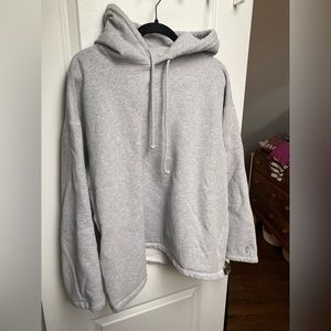Aritzia TNA Heather Gray Mega Raglan Hoodie, size 3 (Women’s L/XL)